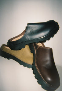 PRE-ORDER- McKinlays x Commonplace Anderson Slip On - Brown