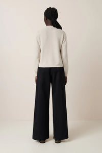Escape Crew | Oat Melange